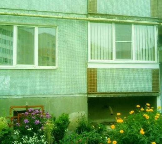 ÐÐ²ÑÑÐºÐ¾Ð¼Ð½Ð°ÑÐ½Ð°Ñ ÐºÐ²Ð°ÑÑÐ¸ÑÐ° ÑÑÐ´Ð¾Ð¼ Ñ ÑÐµÐ½ÑÑÐ¾Ð¼