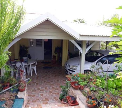 Maison de 2 chambres a Le Francois avec magnifique vue sur la montagne jardin clos et WiFi a 8 km de
