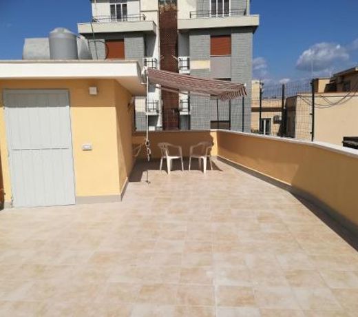 confortevole appartamento in centro con terrazza vista mare
