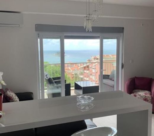 Urban Apartment