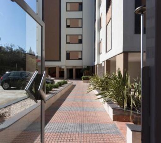 5th Floor - Appartamento in area residenziale vicino presidi ospedalier