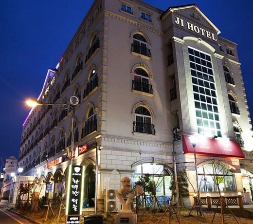 Daecheon JI Hotel