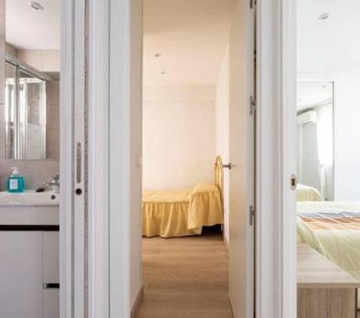 Apartamentos La Vaguada Suites