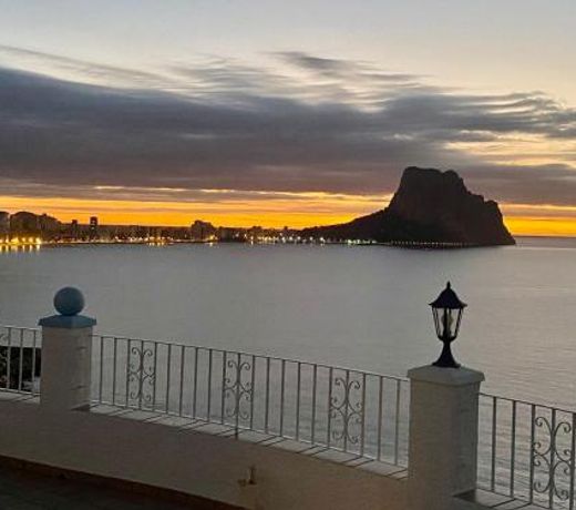 Villa Primera Linea