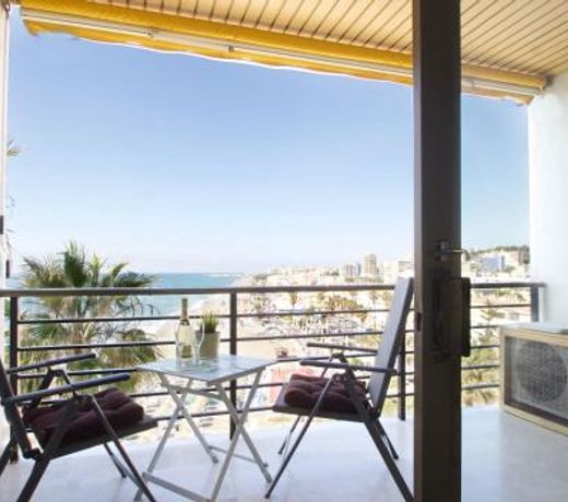 Sea front studio with spacious balcony Santa Clara