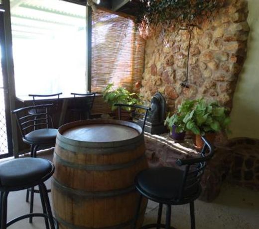 Di's Place