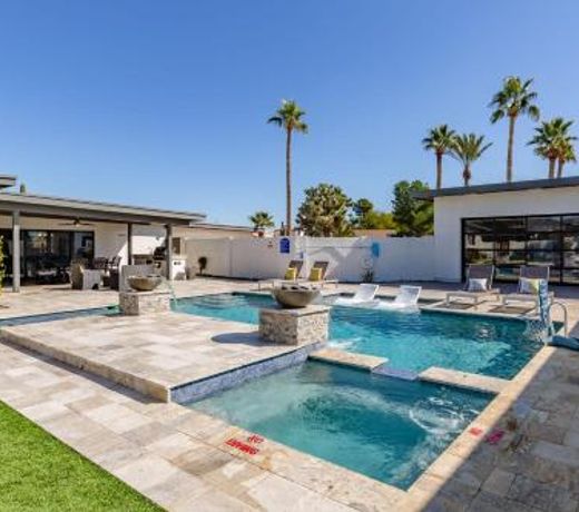 Scottsdale - 6725 E Clinton St