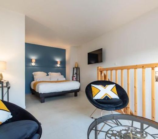 Duplex coquet avec PARKING proche centre-ville de Lyon