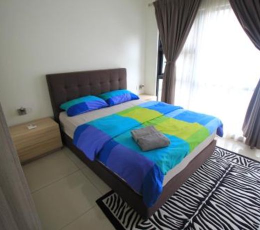 HZ Studio @ HYVE SOHO Suites