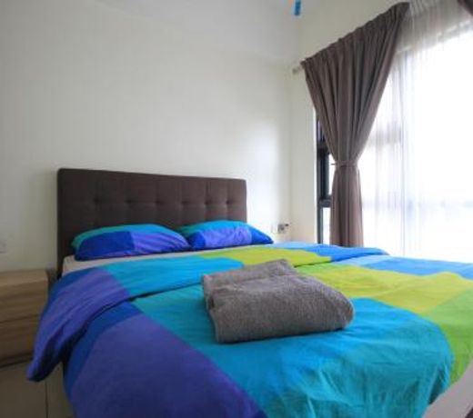 HZ Studio @ HYVE SOHO Suites