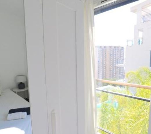 Luxurious Apartments Monaco&SeaView, HeatedPool&Parking