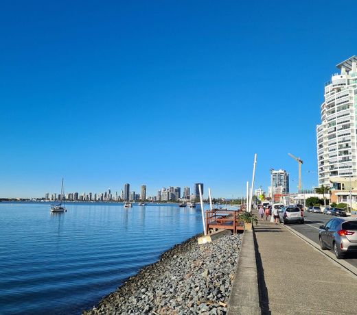 Three bedroom Waterfront Apartment