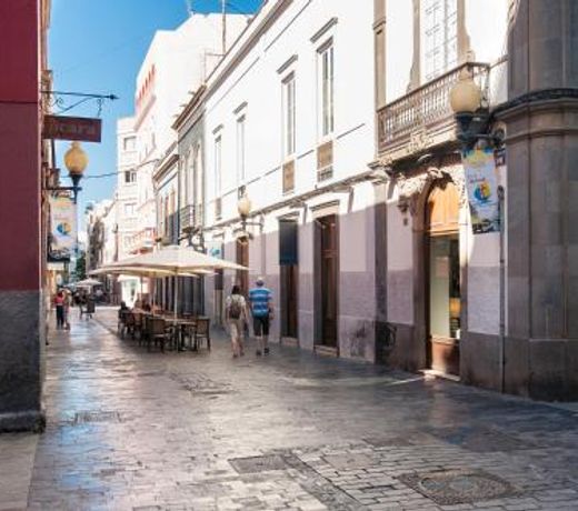 Flatguest Triana