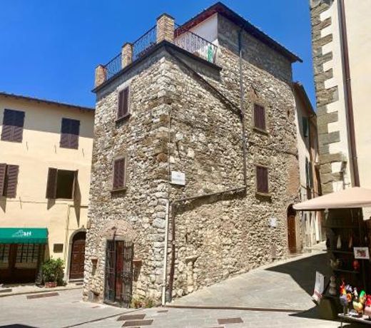 ART REBUS Tower in Tuscany