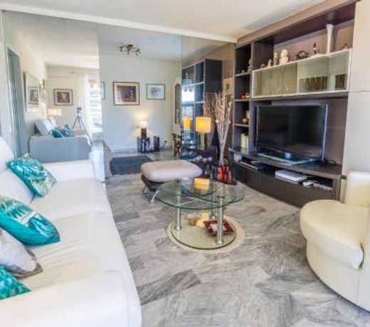 Appartement confortable dans residence de standing avec piscine