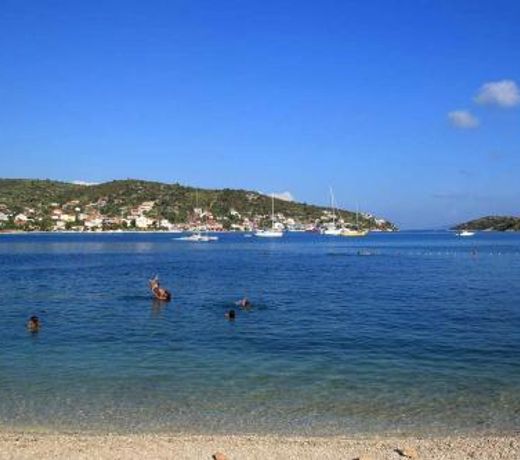 Family friendly house with a swimming pool Vinisce, Trogir - 14858