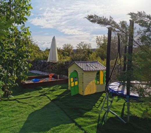 Luxury Villa Reina