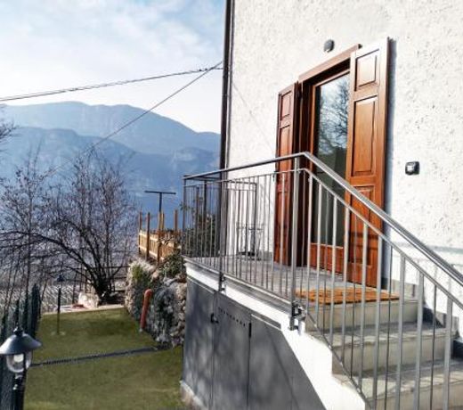cottage lavanda e rosmarino