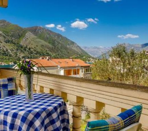 Teodora Apartment