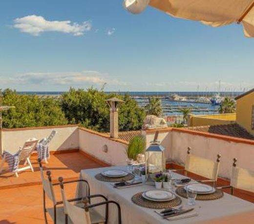 Don Camillo Suites