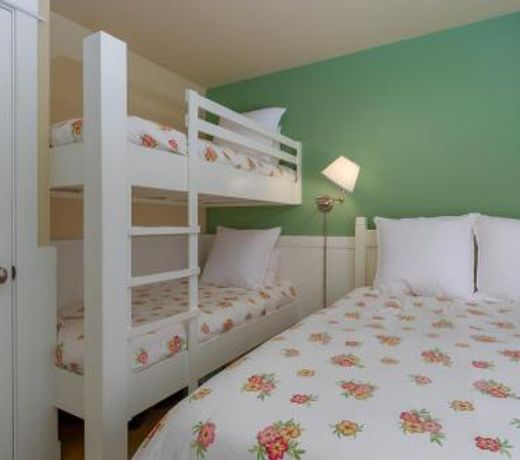 Capitola Venetian Beach Front Cottage!