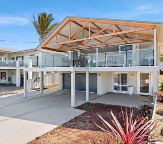 Luxury Beach House