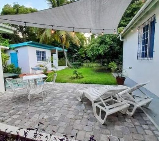 Kismet Garden Cottages - Dover Beach