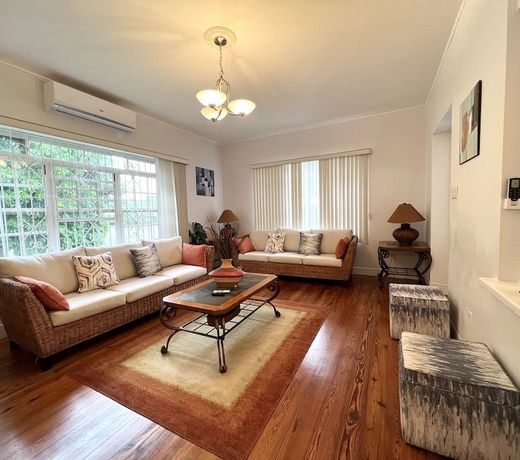 Seagaze beach house is perfect for family, a few steps to the beach