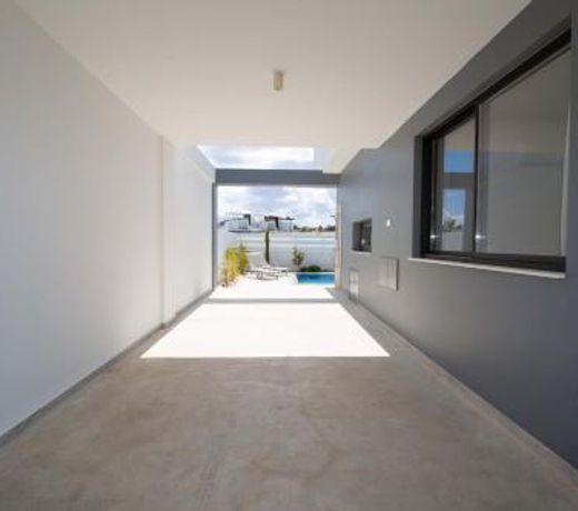 Diamond villas