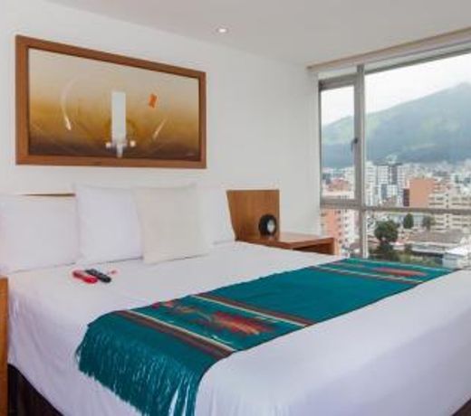 9D Hotel