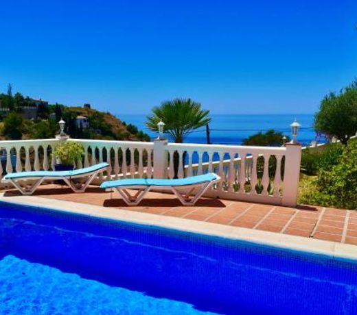 House in a cove Almunecar