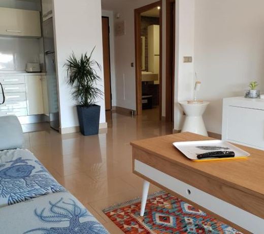 Apartamento con vistas al mar