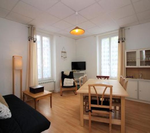 Appartement La Bourboule, 4 pièces, 6 personnes - FR-1-608-39
