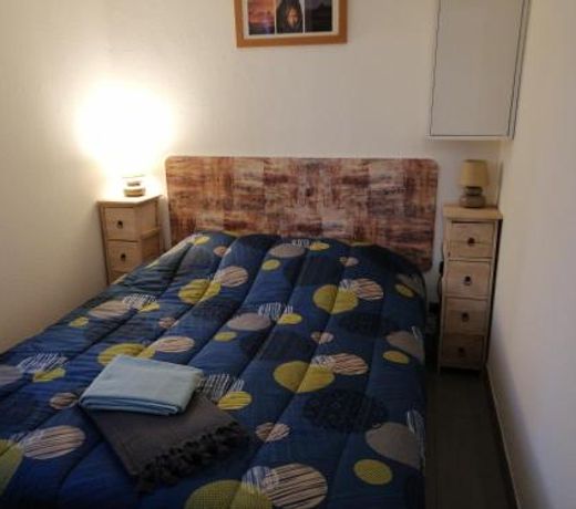 Petite Maison de 40m2 trÃ¨s bien equipee avec jardin privatif, Wifi, Piscine commune Ã  la residence ,ouverte du 1er mai au 30 septembre de 09h Ã  21h-En juillet et aout reservation uniquement du samedi au samedi