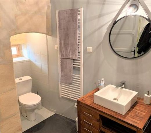 Maison de charme dans le centre historique , WIFI CLIM 6 pers calme et confort