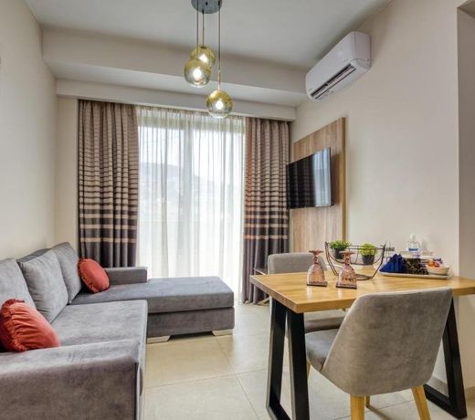 Sapphire Horizon Suites