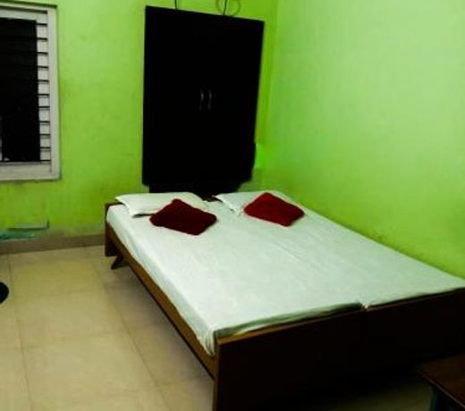 Zaina Tourist Home
