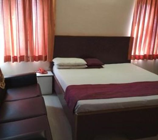 Hotel Aarjee Crescent Jaipur