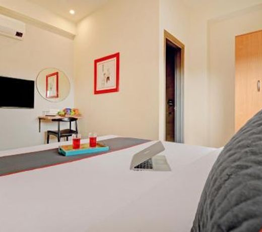FabHotel Karol
