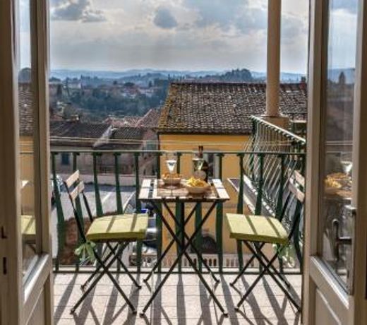San Miniato - Terrazza panoramica in centro storico
