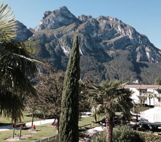 Appartamento Fronte Lago