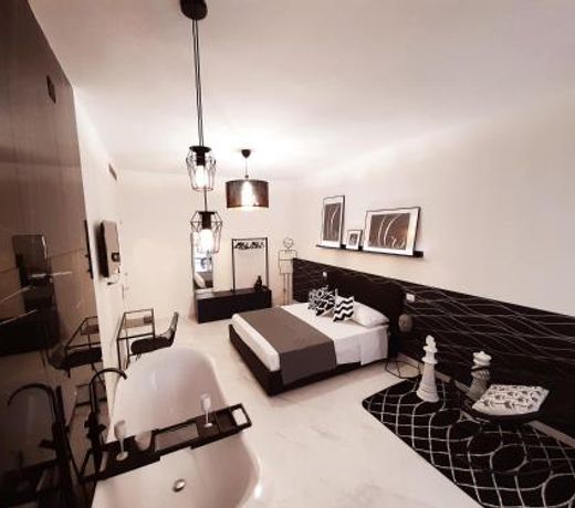 B&B Secret Suite