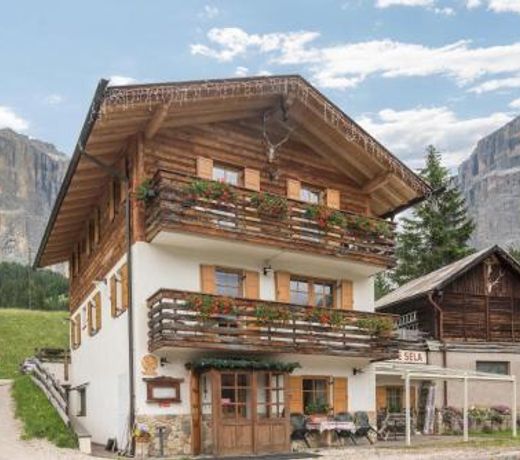 Chalet Crepes De Sela