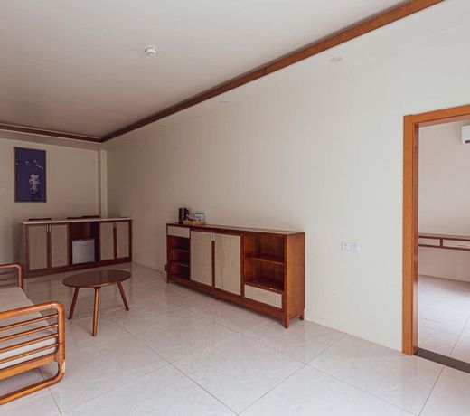 Amphitrite Resort