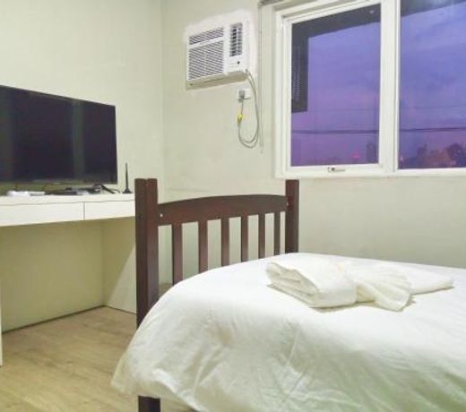 WHITE KNIGHT HOTEL SAINT ANNE