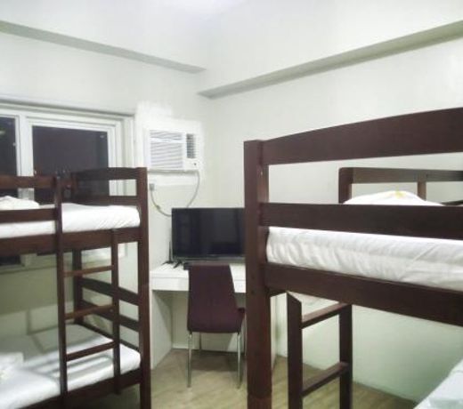 WHITE KNIGHT HOTEL SAINT ANNE