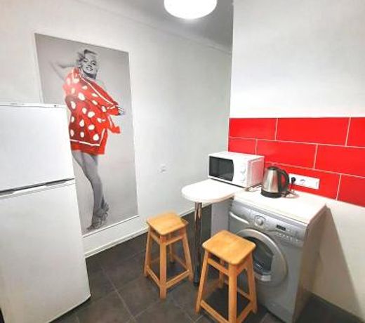 ÐÐ²Ð°ÑÑÐ¸ÑÐ° Ñ Ð²Ð¸Ð´Ð¾Ð¼ Ð½Ð° ÐÐµÐ»ÑÑ Ð±ÐµÑÐµÐ´ÐºÑ Ð¡ÐµÑÑ Ð°Ð¿Ð°ÑÑÐ°Ð¼ÐµÐ½ÑÐ¾Ð² Ð² ÑÐµÐ½ÑÑÐµ Alex Apartmets ÐÐµÑÐºÐ¾Ð½ÑÐ°ÐºÑÐ½Ð¾Ðµ Ð·Ð°ÑÐµÐ»ÐµÐ½Ð¸Ðµ 24-7