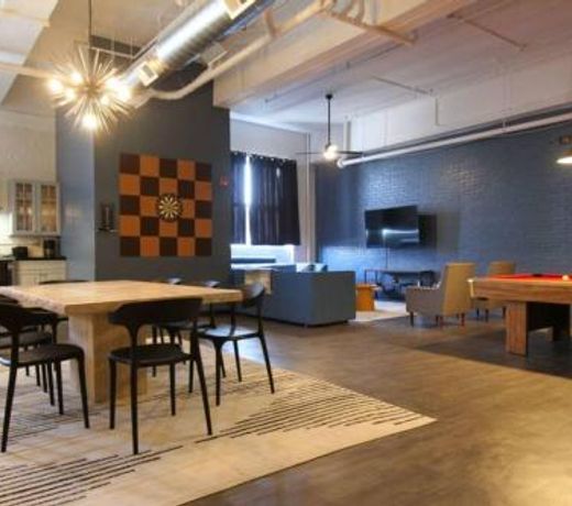 3E *New* Huge! Spacious 3 Bedroom in Oakland that sleeps 12!