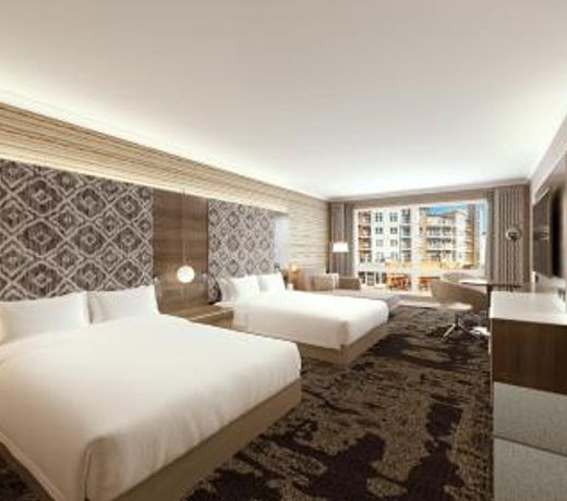 Silver Cloud Hotel Tacoma at Point Ruston Waterfront