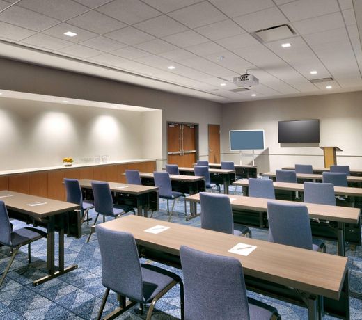 Courtyard by Marriott Ames